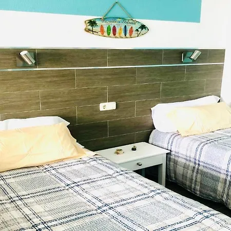 Welooveyou Zafiro's Apartamento *